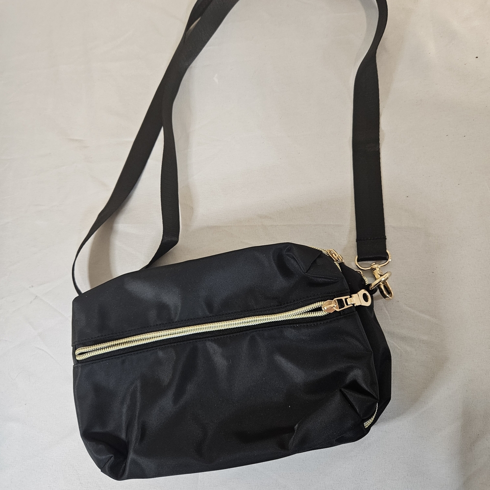 Everyday Black Crossbody Bag with Gold Accents‎